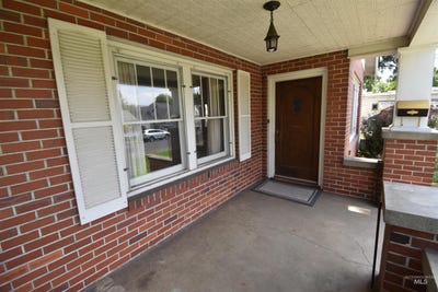 /international/us/415-4th-street-lewiston-id-110100464871/