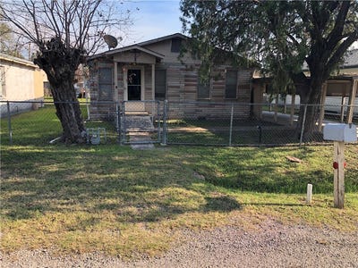 /international/us/526-dolores-street-taft-tx-110105067136/