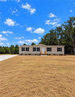 /international/us/1411-slaton-road-townville-sc-110110334425/