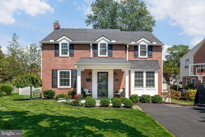 /international/us/9-pickwick-lane-newtown-square-pa-110108378734/