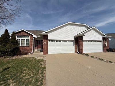 /international/us/801-se-delaware-avenue-ankeny-ia-110106953982/