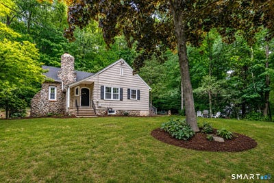/international/us/818-middlebury-road-middlebury-ct-110108293362/