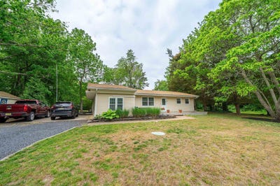 /international/us/231-hagen-rd-clermont-nj-110108553175/