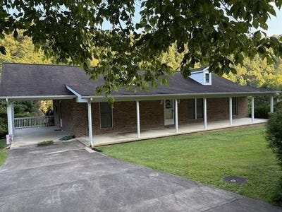 /international/us/3258-windmere-drive-huntington-wv-110101190979/