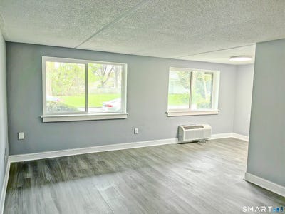 /international/us/126-triangle-street-danbury-ct-110107057761/