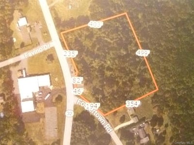 /international/us/fostertown-road-newburgh-ny-110105634420/