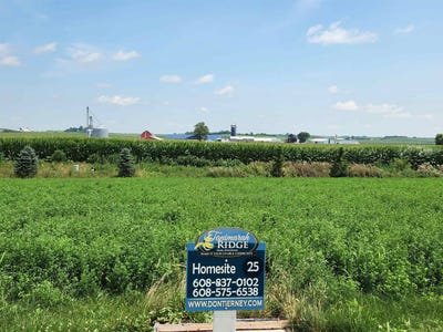 /international/us/839-capitol-drive-lot-25-dane-wi-110106377070/