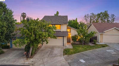 /international/us/2135-rock-pass-pl-martinez-ca-110108226210/