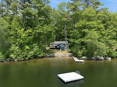 /international/us/97-104-burton-road-moultonborough-nh-110107610425/