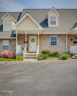 /international/us/905-milton-court-kingsport-tn-110107155258/