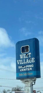 /international/us/1025-w-main-street-fremont-mi-110101590627/