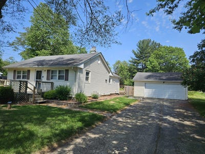 /international/us/10n827-hawthorne-street-elgin-il-110104941002/