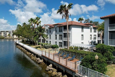 /international/us/17900-ne-31st-court-aventura-fl-110106847282/