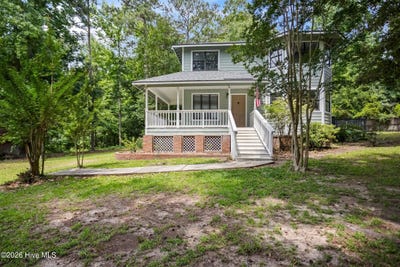 /international/us/746-madera-road-batesburg-leesville-sc-110108689314/