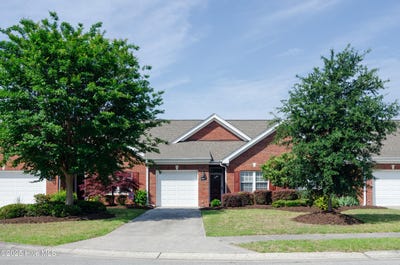 /international/us/204-hilliard-court-wilmington-nc-110108467741/