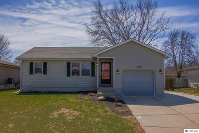/international/us/13631-guildford-street-waverly-ne-110107892215/