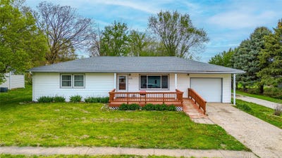 /international/us/415-ne-4th-street-stuart-ia-110107632953/