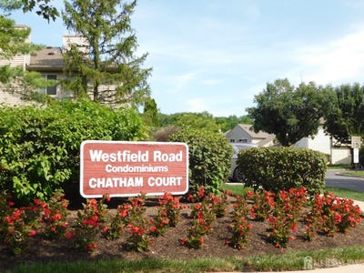 /international/us/66-chatham-court-east-windsor-nj-110109503578/