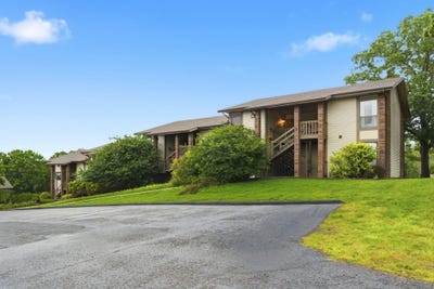 /international/us/158-troon-drive-branson-mo-110108397978/