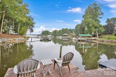 /international/us/470-lakeview-shores-loop-mooresville-nc-110108552666/?lang=de