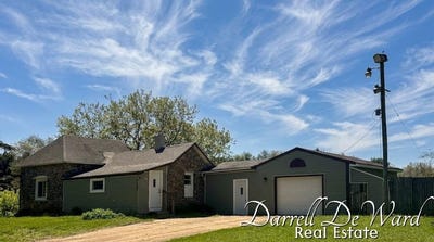 /international/us/8425-n-holland-road-six-lakes-mi-110108022154/