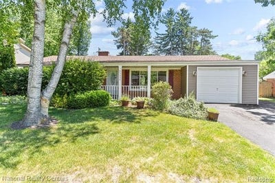/international/us/23950-meadowbrook-road-novi-mi-110108679451/
