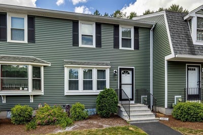 /international/us/121-twin-brook-ln-bellingham-ma-110108851667/
