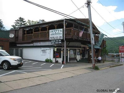 /international/us/20-amherst-street-lake-george-ny-110025255792/?lang=zh-tw