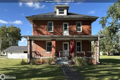 /international/us/221-chestnut-street-donnellson-ia-110102996716/