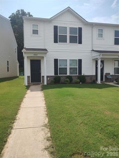 /international/us/2268-cranberry-way-salisbury-nc-110109792837/