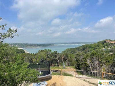 /international/us/1225-riviera-drive-canyon-lake-tx-110091292559/