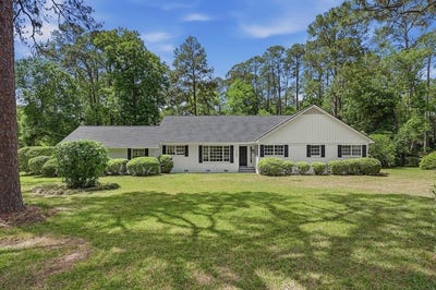/international/us/1720-se-2nd-street-moultrie-ga-110107462364/