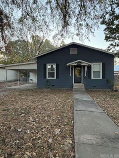 /international/us/1204-s-madison-dewitt-ar-110120464347/