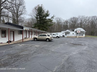 /international/us/995-state-route-940-white-haven-pa-110108032460/