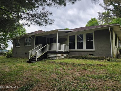/international/us/700-lakeview-drive-loudon-tn-110108362894/