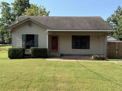 /international/us/509-mead-street-lake-city-ar-110101238628/