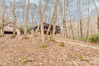 /international/us/169-samantha-springs-lane-elk-park-nc-110106141009/