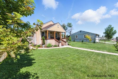 /international/us/518-blair-ave-pine-bluffs-wy-110098775079/?lang=zh-tw