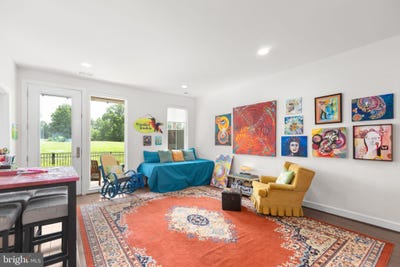 /international/us/609-angelfish-way-woodbridge-va-110101013419/?lang=zh-cn