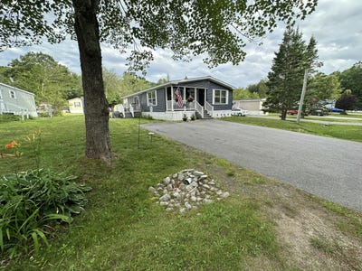 /international/us/25-park-lane-arundel-me-110100749751/