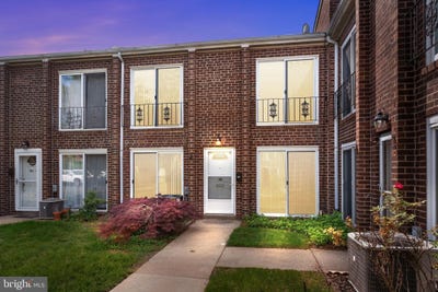 /international/us/9001-ridge-avenue-philadelphia-pa-110099365279/