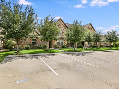 /international/us/3206-cullen-college-station-tx-110110237093/