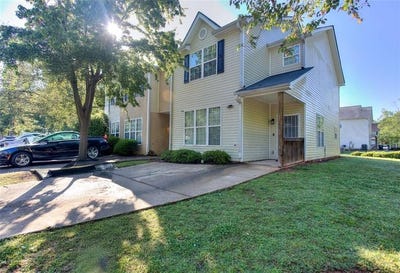 /international/us/2326-nicole-drive-hampton-ga-110099452595/