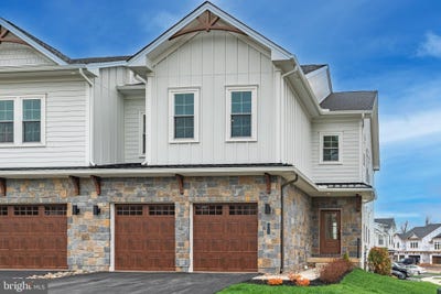 /international/us/730-emory-ct-horsham-pa-110107631304/