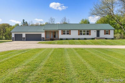 /international/us/2812-142nd-avenue-dorr-mi-110108017282/