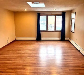 /international/us/80-ballston-avenue-pawtucket-ri-110108579473/