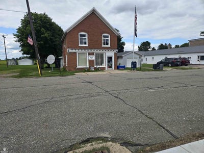 /international/us/1296-main-street-melvin-mi-110107858931/