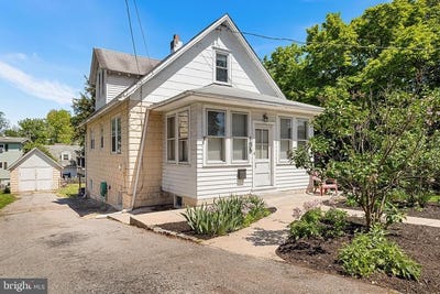 /international/us/105-new-york-avenue-claymont-de-110107842964/