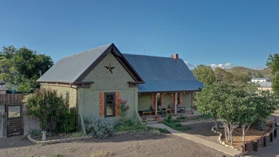 /international/us/405-w-ave-e-alpine-tx-110119408414/