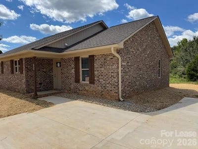 /international/us/149-camp-creek-road-iron-station-nc-110107439719/